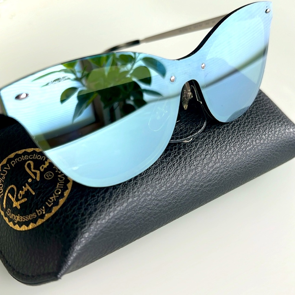 Ladies mirrored Rayban cat eye sunglasses